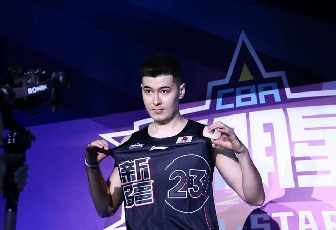 新疆队主教练发声，称队员表现出色的简单介绍
